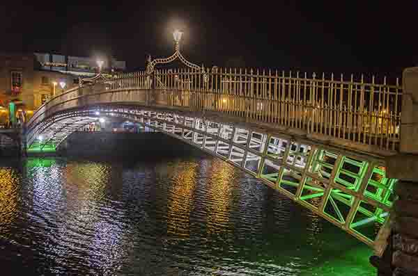 76 - Irlanda - Dublin - puente The Millennium